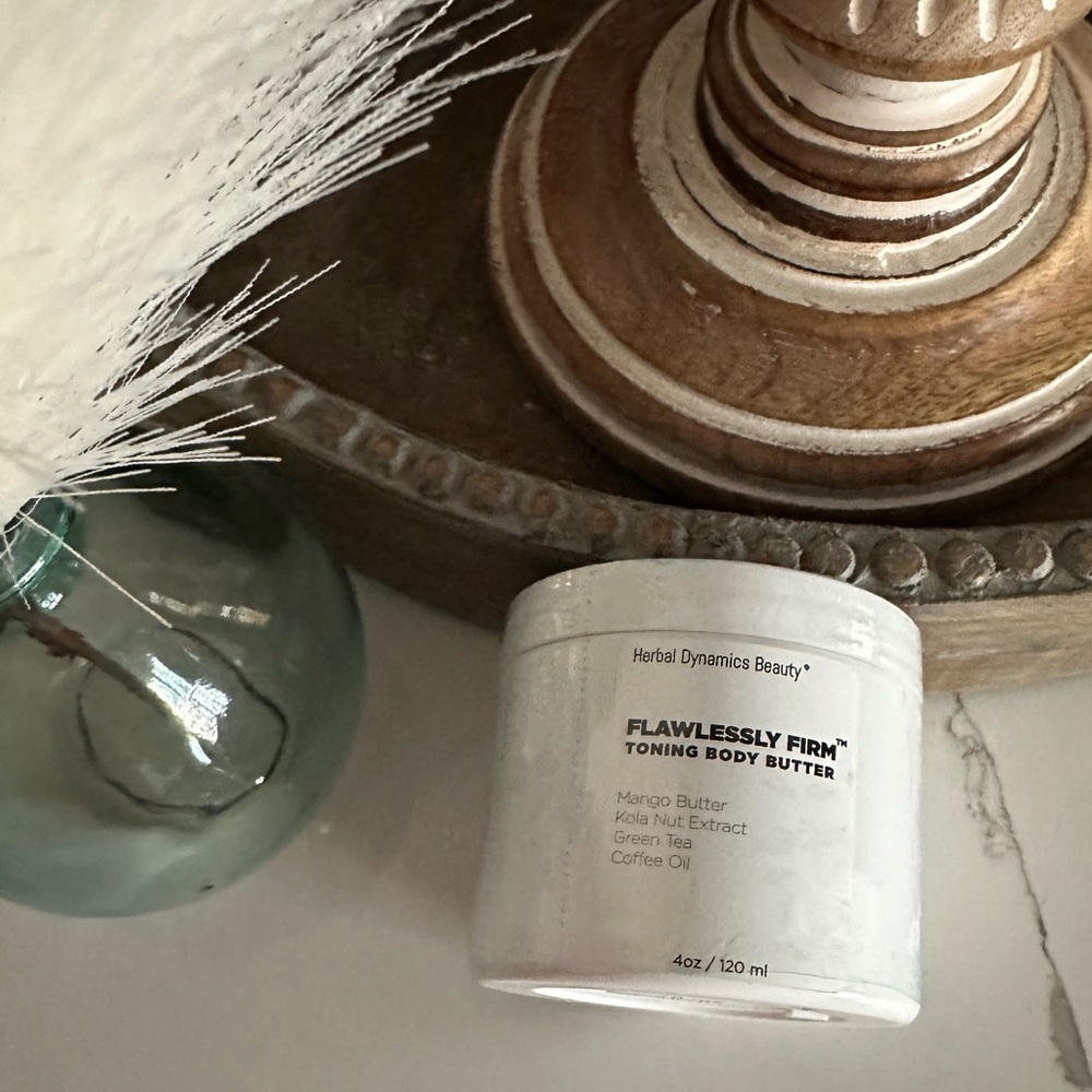 Herbal Dynamics Beauty Flawlessly Firm Body Butter New in Container